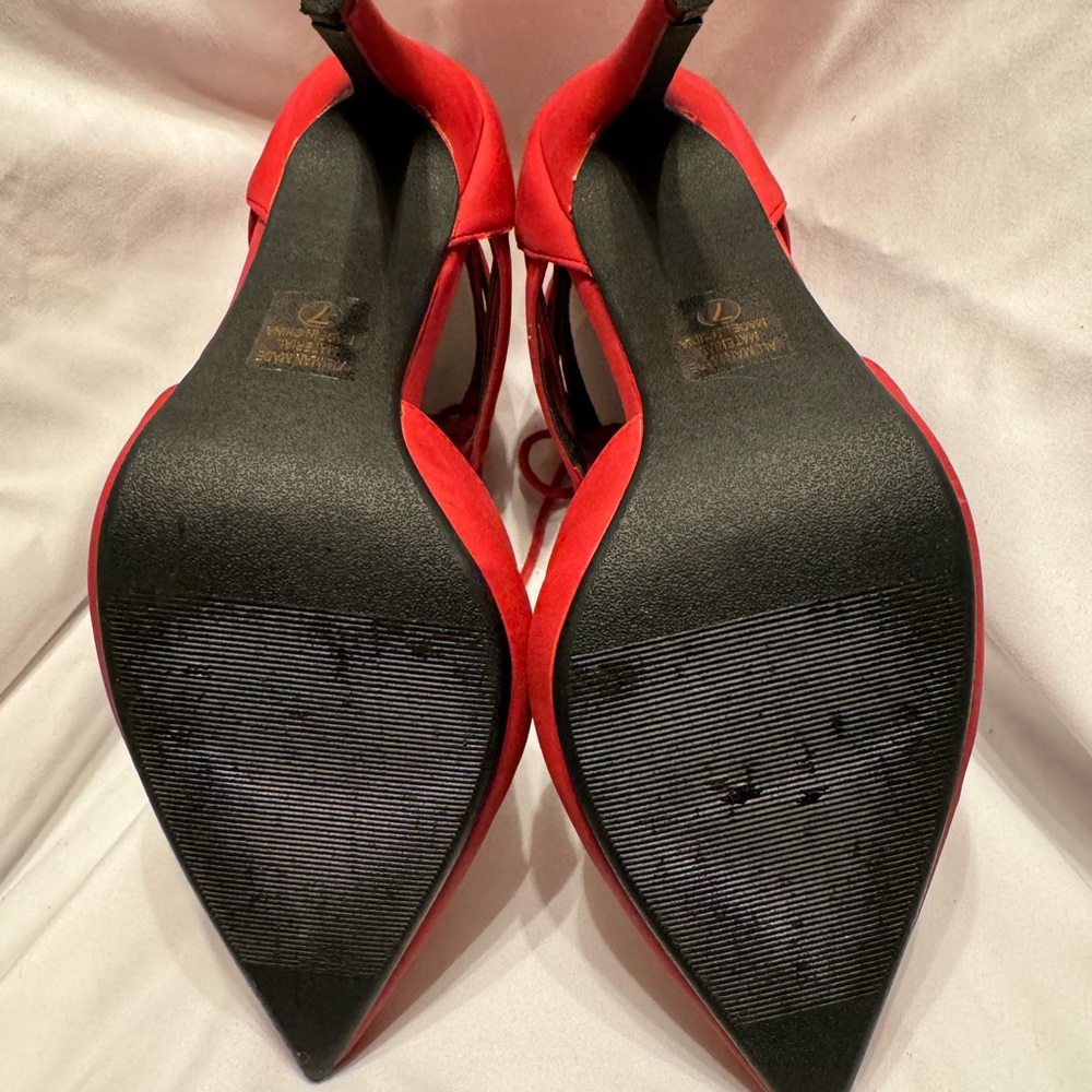 RED 4” ankle tied stilettos !!! Size 7 - Picture 7 of 10
